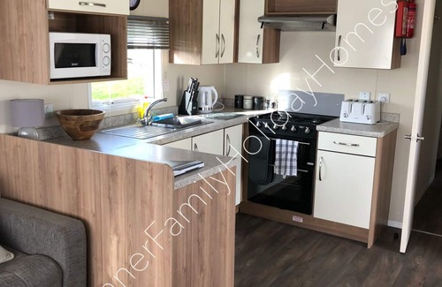 Tattershall Casa | Caravana de 8 literas con jacuzzi privado