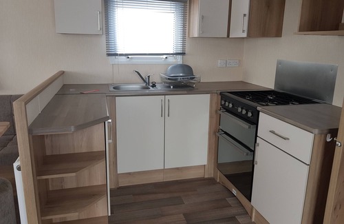 Brean Casa | 8 Berth Caravan with Spacious enclosed garden