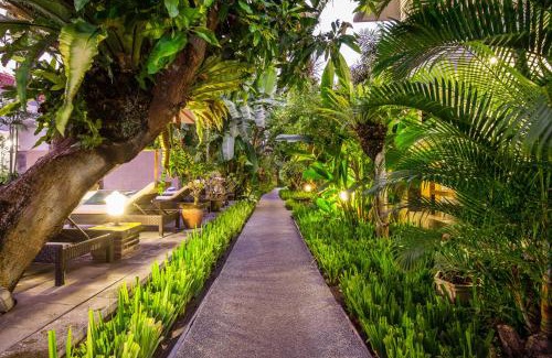 North Legian Villa | 8-BR Private Pool Legian Villa 5-min Walk to Beach and Shops