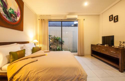 North Legian Villa | 8-BR Private Pool Legian Villa 5-min Walk to Beach and Shops