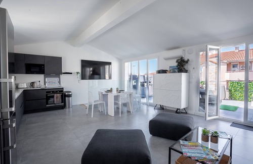 Cannes Old Town Casa | 8. house privatize 6 flats from duplex/penthouse to studio SEA view+close beach