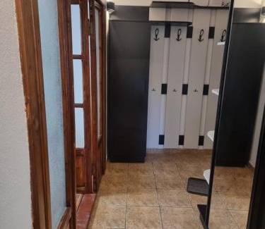 Tirgu Jiu Apartamento | 8 MAI Residence