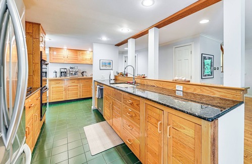 Housatonic Casa | 8 Mi to Tanglewood & Butternut Ski: Spacious Home!