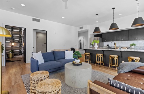 Woodland in Waverly Condominio | 8 Min to Broadway-Balcony-Walkable-2 King Beds