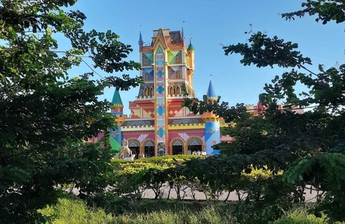 Penha Casa | 8 Minutos do BETO CARRERO WORLD, 2 Quadras da Praia, área central de Penha SC.