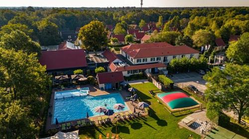 Diessen Casa | 8 pers vakantiehuis met natuur- sauna en bubbelbad