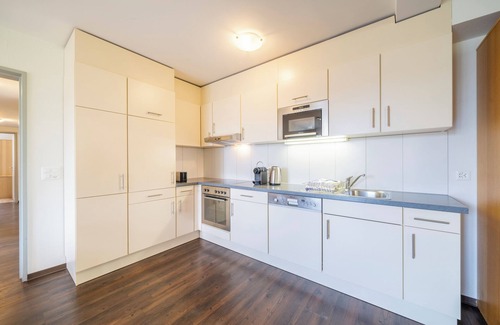 Ruetli Apartamento | 8-person apartment in the holiday park Landal Vierwaldstättersee