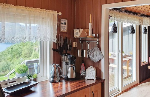 Snillfjord Casa | 8 personas casa en Sundlandet