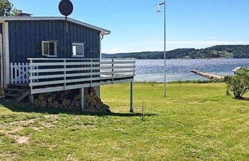 Ljungskile Casa | 8 person holiday home in LJUNGSKILE-By Traum