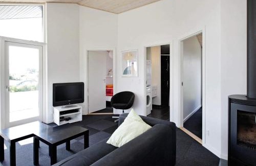 Flovt Strand Casa | 8 person holiday home in Haderslev-By Traum