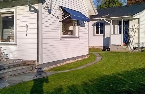 Lerum Casa | 8 person holiday home in LERUM