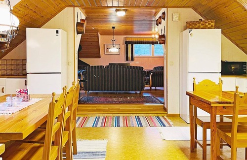 Sorbo Casa | 8 personas casa en BRÅLANDA-By Traum