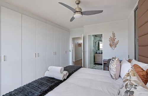 Century City Apartamento | 8 Sleeper Luxury Duplex Penthouse