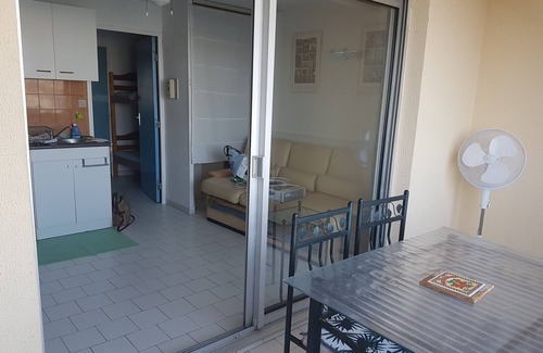 Mireval Apartamento | 80 m from the beach, 27 m2 studio for rent