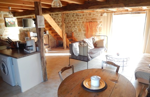 Branceilles Cabaña | Casa de 80 m² en casa de campo para 4 personas cómodamente