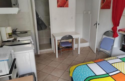 La Terrasse Apartamento | 80 m2 appartement indépendant, 4 personnes et plus, piscine et jardin Direct Gare Aéroport