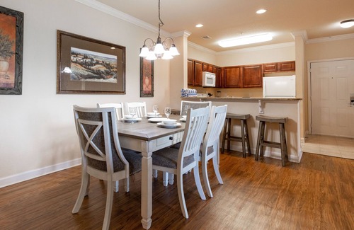 Four Corners Condominio | 8000TW Unit 4403- Tuscana Resort by RedAwning