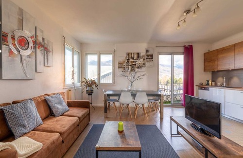 Quartier Exposition-Bajatiere Apartamento | ¡Apartamento de 80m² que cruza con impresionantes vistas de todas las montañas!
