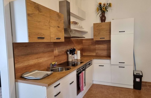 Traiskirchen Casa | 80m2 Holiday Home on a Farm south of Vienna