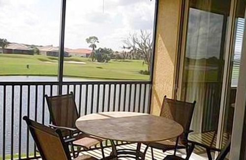 Braden River Casa | 8304-102 Gorgeous golf and lake view coach home next to pool