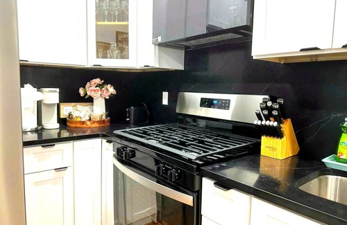 Meeting House Hill Apartamento | 85a Charming, Cozy 3BR, 2BA Home Near Downtown Boston