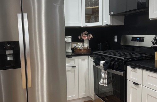 Meeting House Hill Apartamento | 85a Charming, Cozy 3BR, 2BA Home Near Downtown Boston
