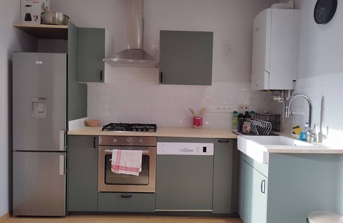 Livinhac-le-Haut Apartamento | 85m2 apartment in 18th century house in the heart of the village.