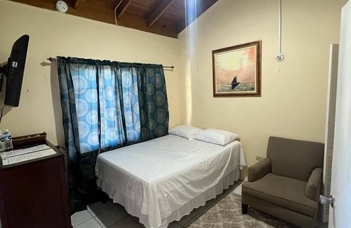 Gordon Town Casa | 876 Penthouse Suites By Kingston Airport 🇯🇲