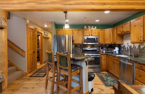 Keystone Casa | 8766 Trappers Crossing 2 Bedroom Townhouse