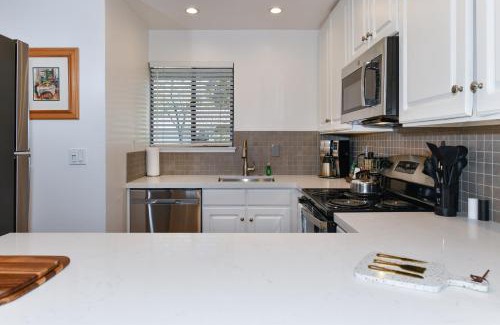 Napa Apartamento | 888 Oak Creek at Silverado condo
