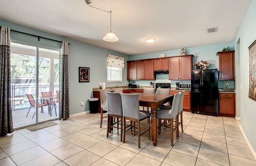 Crystal Cove Casa | 8BR/5BA pool home,Near Disney,SeaWorld,Convention Center