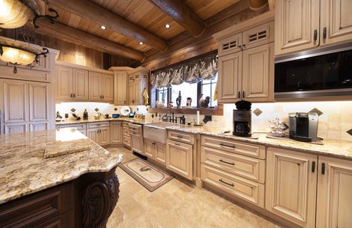 Greentown Casa | 9,000 Sq Ft Authentic Log Home a 2 millas del lago Wallenpaupack - Duerme 20