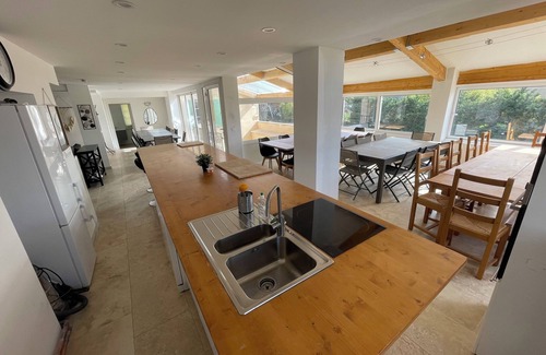 Rosieres Casa | 9-bedroom house in charming Rosières with AC, fitness room, WiFi