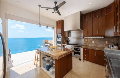 South Shore Hotel Area Villa | 9 bedroom Villa in Puerto Vallarta