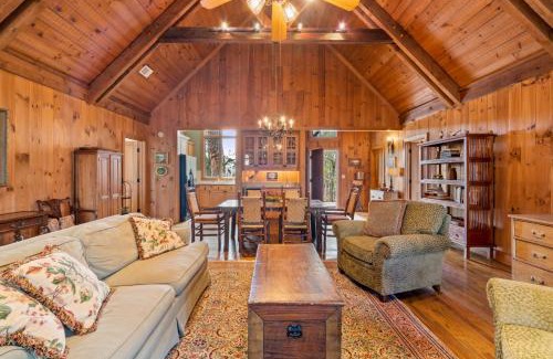 Vanderhorst Plantation Casa | 9 Club Cottage Lane by Akers Ellis Rentals