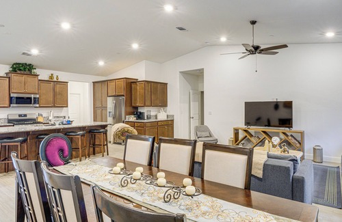 Greenacres Casa | 9 Mi to Dtwn Bakersfield: Pet-Friendly Home