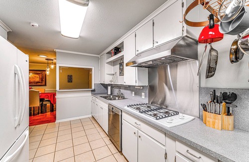 Richland Hills Casa | 9 Mi to Dtwn: Fort Worth Home w/ Patio & Yard