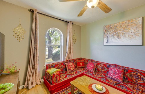 South Side Casa | 9 Mi to Dtwn Spacious Retreat in Corpus Christi!