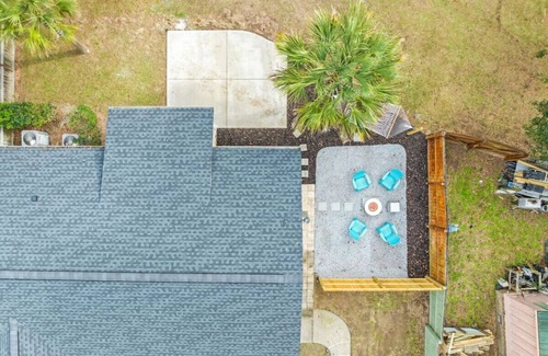 Charleston Casa | 9 Min to Folly Beach | 12 Min to Downtown | Quiet