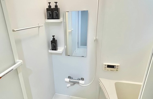 Nishiikebukuro Apartamento | 9 - min to Ikebukuro, 2 - min to Yomachi. Cost - eff, 4 - pax. Room 102.