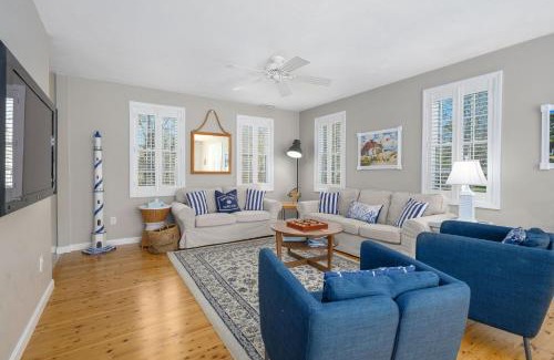Bass River Casa | 9 Wilfin Road South Yarmouth Cape Cod - Four Shore