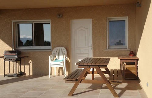 Serra-di-Ferro Villa | 95m2 ground floor villa with sea view and private heated pool