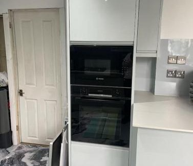 Edmonton Apartamento | 96TR Double bed bedroom - Edmonton green