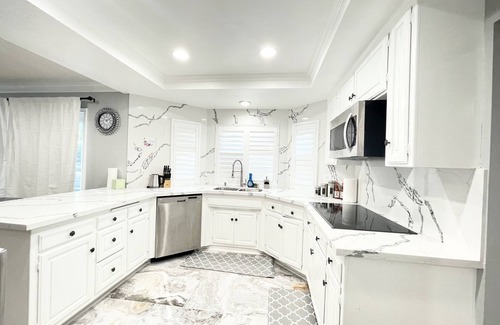 Southwest Anaheim Casa | 6BR Home Near Disney and Convention Center
