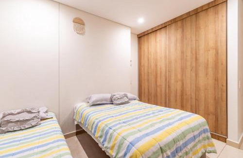 Zona Dorada Apartamento | 9th floor on Camino Al Mar Direct access to the beach