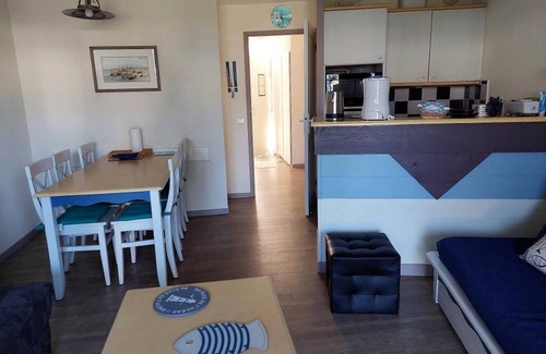 Fouesnant Apartamento | A 03 Apartment with pool and sea view
