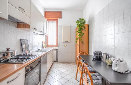 Acquabella Apartamento | A 10 MIN DAL DUOMO - Trilocale moderno con 3 letti e 2 bagni in Città Studi