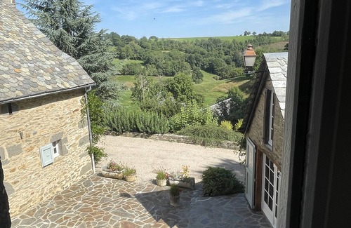 Le Cayrol Casa | A 10 MIN DE Laguiole Maison DE Vacances 10 Pers. Piscine, Petanque, Barbecue