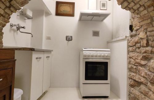 Assisi Apartamento | A 110 mt dalla Basilica e a 8 minuti da San Carlo Acutis - ALL'OMBRA DI SAN FRANCESCO - La nostra Forza è la Presenza Live 24-24, MyAssisiSuite, più di un semplice Appartamento - MÓWIMY PO POLSKU