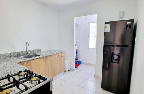 Santo Domingo Este Apartamento | ¡A 15 minutos del aeropuerto SDQ! + Vehículo opcional